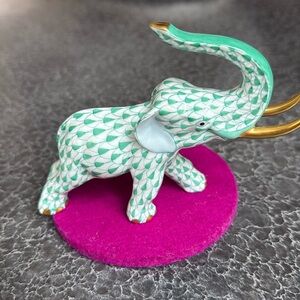 Herend elephant porcelain collectible
